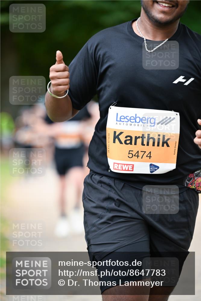 31.08.2025 - 21. Blankeneser Heldenlauf Dr. Thomas Lammeyer http://msf.ph/oto/8647783 31.08.2025 11:22:42 Laufen 21, 1, 5474 meine-sportfotos.de