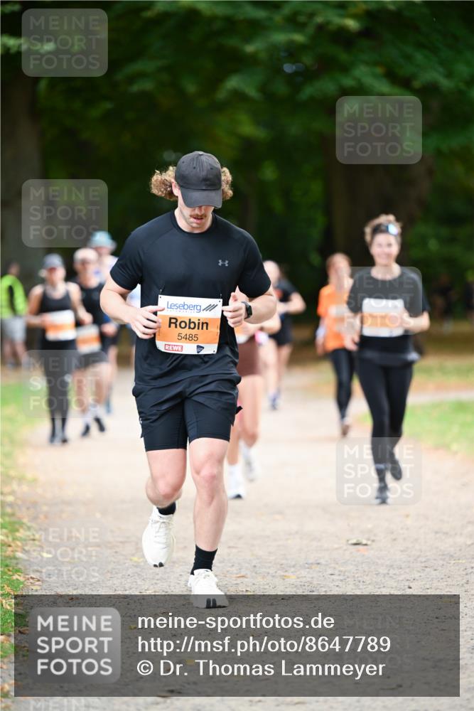 31.08.2025 - 21. Blankeneser Heldenlauf Dr. Thomas Lammeyer http://msf.ph/oto/8647789 31.08.2025 11:22:43 Laufen 5485 meine-sportfotos.de
