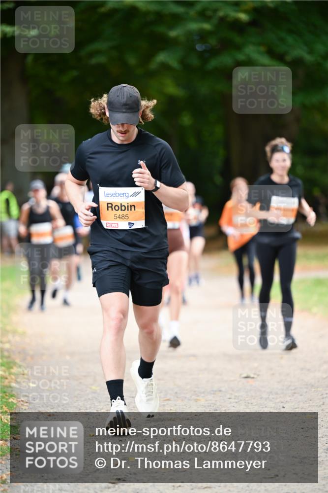 31.08.2025 - 21. Blankeneser Heldenlauf Dr. Thomas Lammeyer http://msf.ph/oto/8647793 31.08.2025 11:22:44 Laufen 5485 meine-sportfotos.de