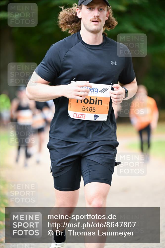 31.08.2025 - 21. Blankeneser Heldenlauf Dr. Thomas Lammeyer http://msf.ph/oto/8647807 31.08.2025 11:22:46 Laufen 5485 meine-sportfotos.de