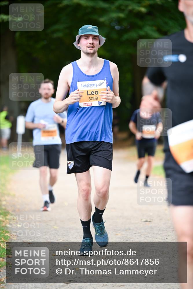 31.08.2025 - 21. Blankeneser Heldenlauf Dr. Thomas Lammeyer http://msf.ph/oto/8647856 31.08.2025 11:22:53 Laufen 5059 meine-sportfotos.de
