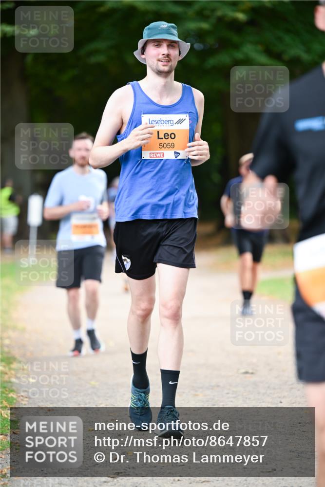 31.08.2025 - 21. Blankeneser Heldenlauf Dr. Thomas Lammeyer http://msf.ph/oto/8647857 31.08.2025 11:22:53 Laufen 5059 meine-sportfotos.de