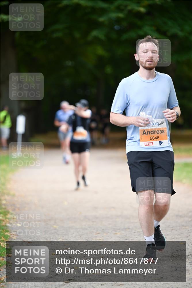 31.08.2025 - 21. Blankeneser Heldenlauf Dr. Thomas Lammeyer http://msf.ph/oto/8647877 31.08.2025 11:22:56 Laufen 5646 meine-sportfotos.de