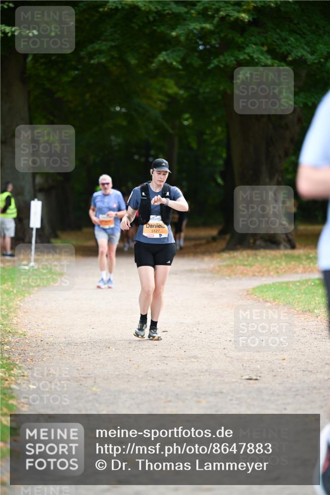 31.08.2025 - 21. Blankeneser Heldenlauf Dr. Thomas Lammeyer http://msf.ph/oto/8647883 31.08.2025 11:22:57 Laufen 5127 meine-sportfotos.de