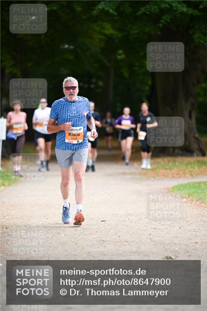 31.08.2025 - 21. Blankeneser Heldenlauf Dr. Thomas Lammeyer http://msf.ph/oto/8647900 31.08.2025 11:23:02 Laufen 5536 meine-sportfotos.de