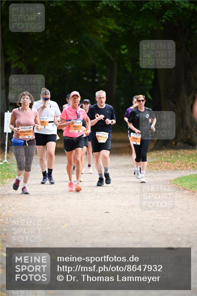31.08.2025 - 21. Blankeneser Heldenlauf Dr. Thomas Lammeyer http://msf.ph/oto/8647932 31.08.2025 11:23:07 Laufen 5256, 5643, 5812 meine-sportfotos.de