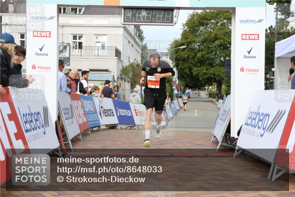31.08.2025 - 21. Blankeneser Heldenlauf Strokosch-Dieckow http://msf.ph/oto/8648033 31.08.2025 09:48:04 Ziel 1094, 1023 meine-sportfotos.de