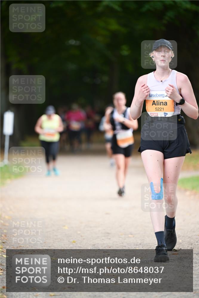 31.08.2025 - 21. Blankeneser Heldenlauf Dr. Thomas Lammeyer http://msf.ph/oto/8648037 31.08.2025 11:23:19 Laufen 5221 meine-sportfotos.de