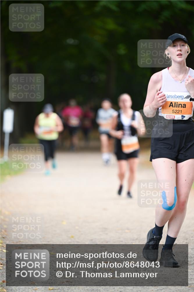 31.08.2025 - 21. Blankeneser Heldenlauf Dr. Thomas Lammeyer http://msf.ph/oto/8648043 31.08.2025 11:23:20 Laufen 5221 meine-sportfotos.de