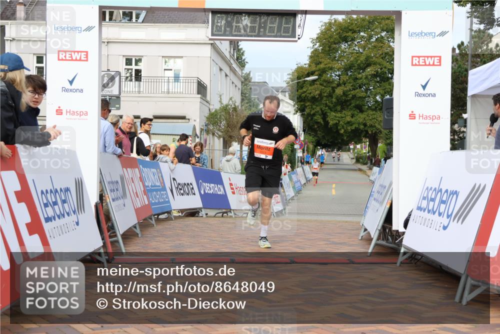 31.08.2025 - 21. Blankeneser Heldenlauf Strokosch-Dieckow http://msf.ph/oto/8648049 31.08.2025 09:48:04 Ziel 1094, 1023 meine-sportfotos.de