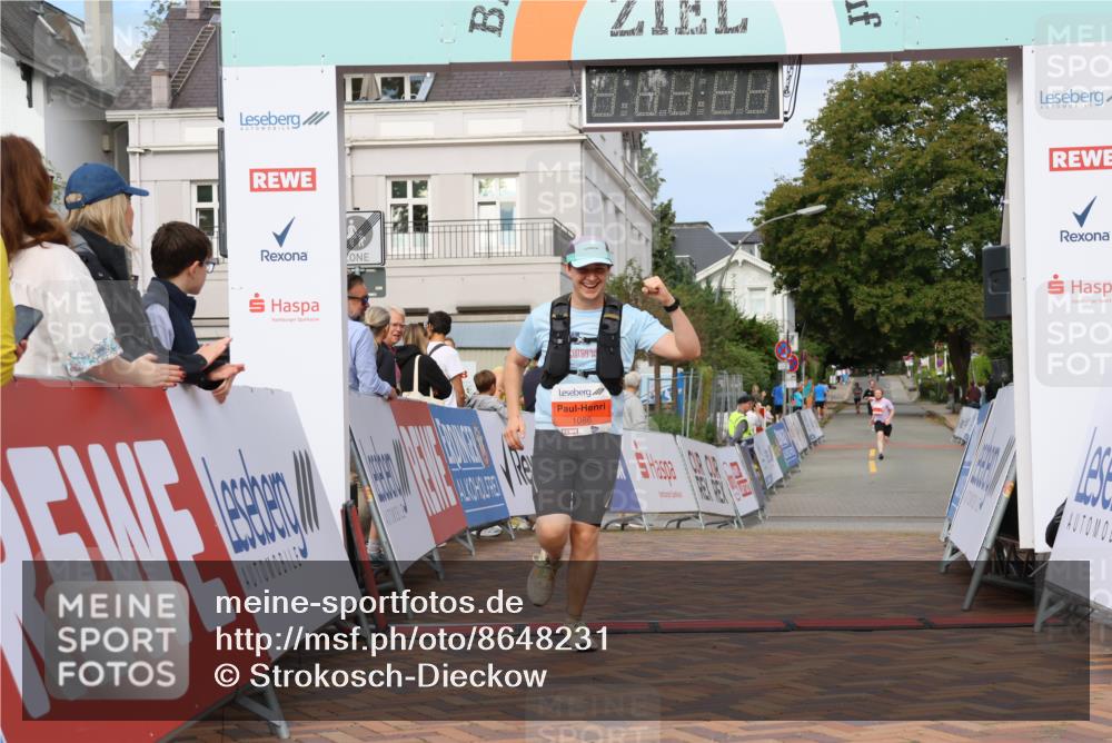 31.08.2025 - 21. Blankeneser Heldenlauf Strokosch-Dieckow http://msf.ph/oto/8648231 31.08.2025 09:47:48 Ziel 1086 meine-sportfotos.de