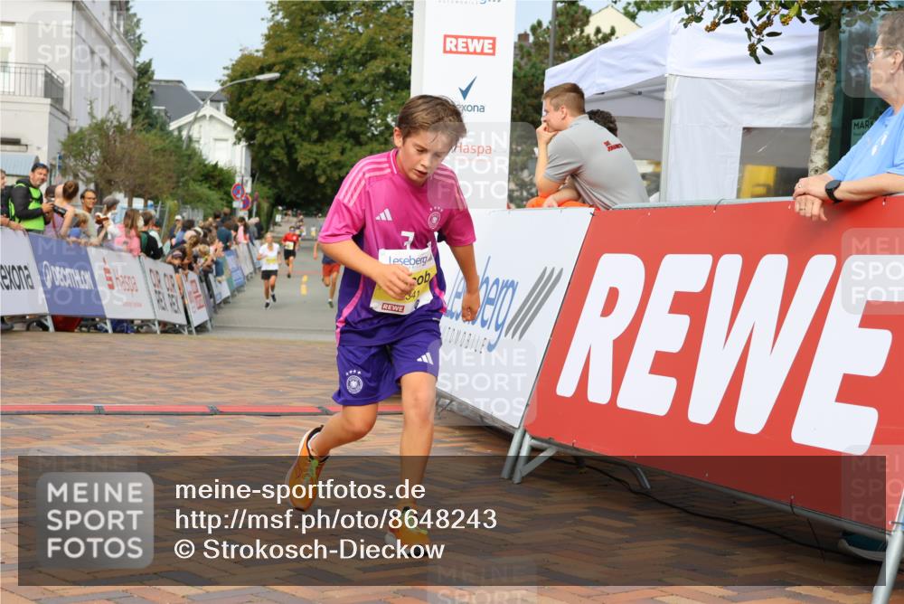 31.08.2025 - 21. Blankeneser Heldenlauf Strokosch-Dieckow http://msf.ph/oto/8648243 31.08.2025 10:18:10 Ziel 2746, 2341, 2100 meine-sportfotos.de