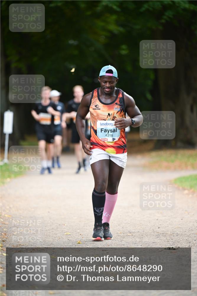 31.08.2025 - 21. Blankeneser Heldenlauf Dr. Thomas Lammeyer http://msf.ph/oto/8648290 31.08.2025 11:23:58 Laufen 4318 meine-sportfotos.de