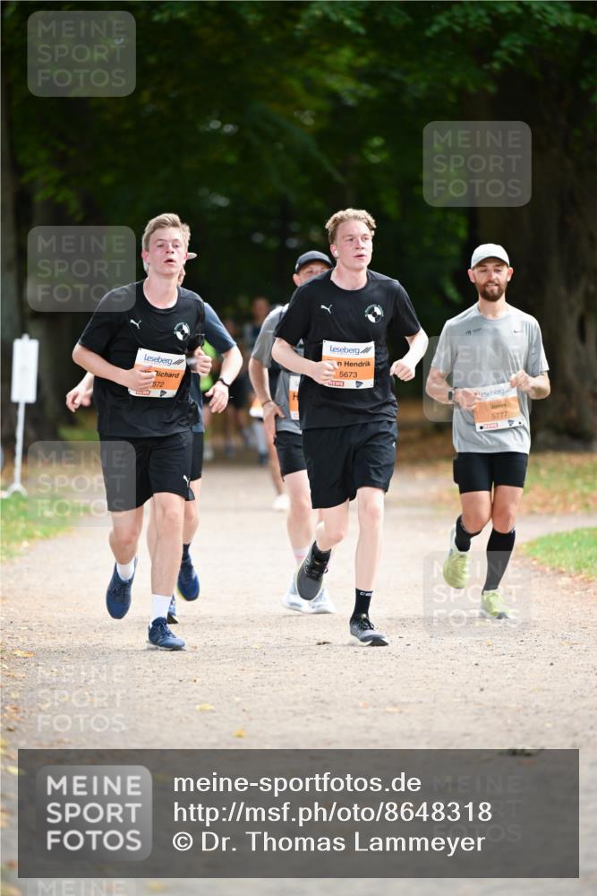 31.08.2025 - 21. Blankeneser Heldenlauf Dr. Thomas Lammeyer http://msf.ph/oto/8648318 31.08.2025 11:24:04 Laufen 672, 5673, 5777 meine-sportfotos.de