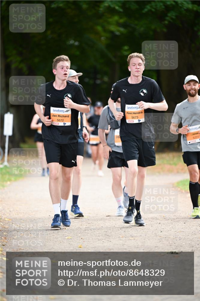31.08.2025 - 21. Blankeneser Heldenlauf Dr. Thomas Lammeyer http://msf.ph/oto/8648329 31.08.2025 11:24:05 Laufen 5672, 5673, 5777 meine-sportfotos.de