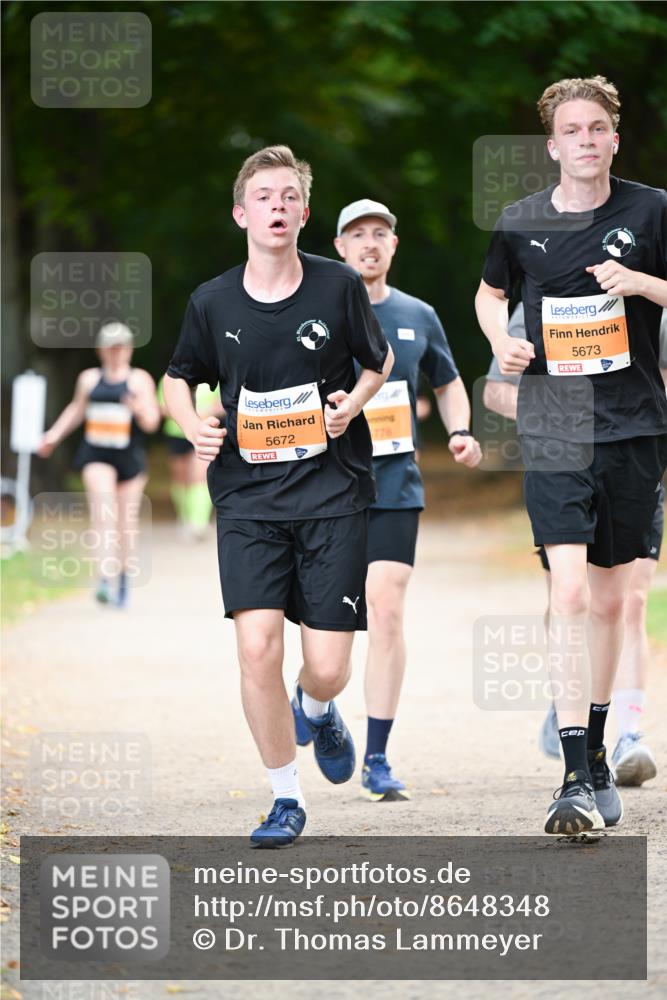 31.08.2025 - 21. Blankeneser Heldenlauf Dr. Thomas Lammeyer http://msf.ph/oto/8648348 31.08.2025 11:24:07 Laufen 5672, 778, 5673 meine-sportfotos.de