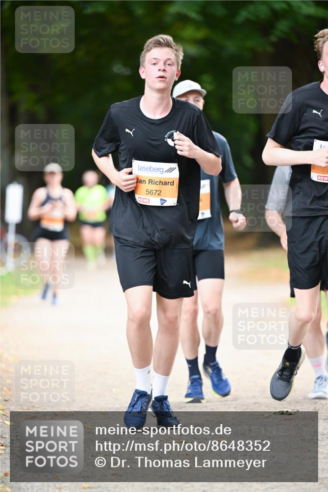 31.08.2025 - 21. Blankeneser Heldenlauf Dr. Thomas Lammeyer http://msf.ph/oto/8648352 31.08.2025 11:24:08 Laufen 5672 meine-sportfotos.de