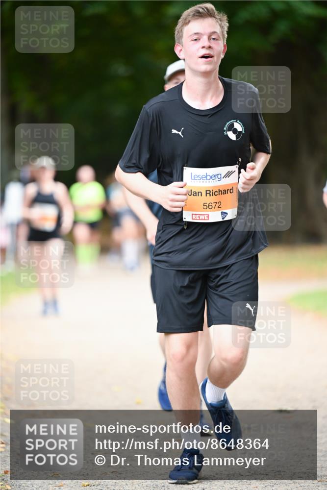 31.08.2025 - 21. Blankeneser Heldenlauf Dr. Thomas Lammeyer http://msf.ph/oto/8648364 31.08.2025 11:24:09 Laufen 5672 meine-sportfotos.de