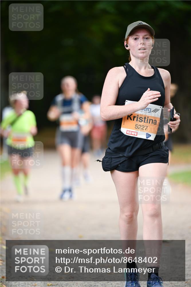 31.08.2025 - 21. Blankeneser Heldenlauf Dr. Thomas Lammeyer http://msf.ph/oto/8648402 31.08.2025 11:24:17 Laufen 5227 meine-sportfotos.de