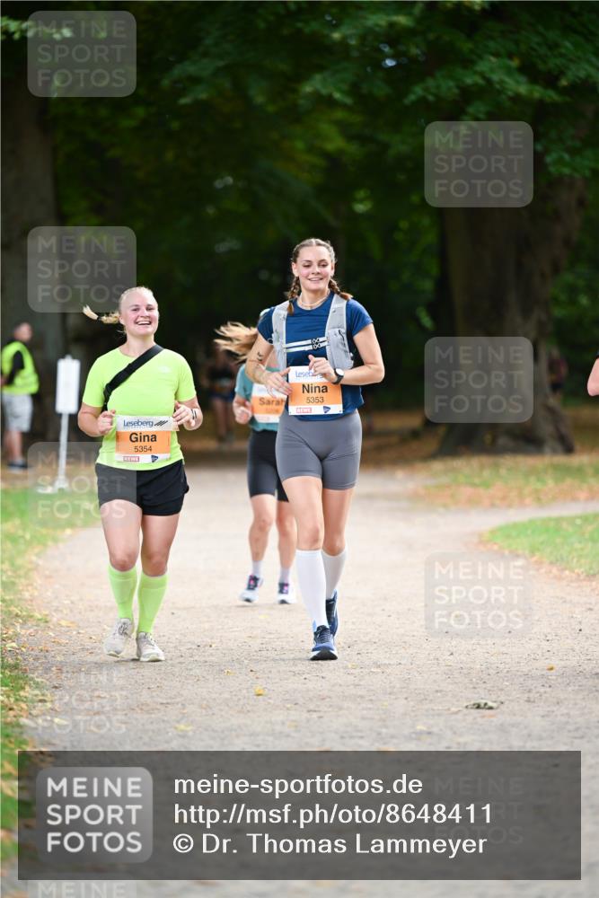 31.08.2025 - 21. Blankeneser Heldenlauf Dr. Thomas Lammeyer http://msf.ph/oto/8648411 31.08.2025 11:24:19 Laufen 5354, 10, 5353 meine-sportfotos.de