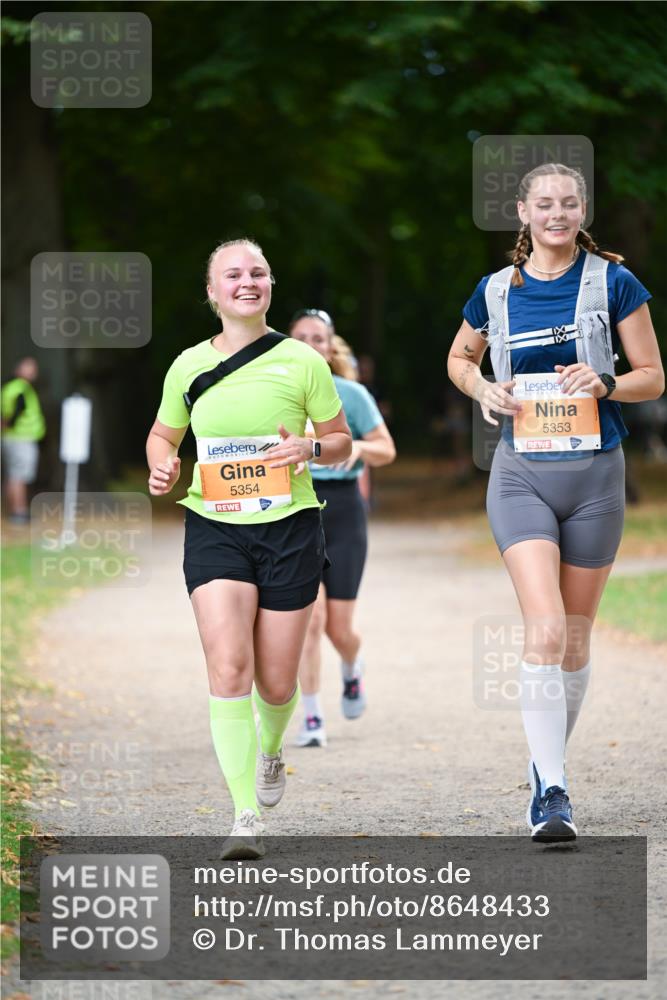 31.08.2025 - 21. Blankeneser Heldenlauf Dr. Thomas Lammeyer http://msf.ph/oto/8648433 31.08.2025 11:24:21 Laufen 5354, 5353 meine-sportfotos.de