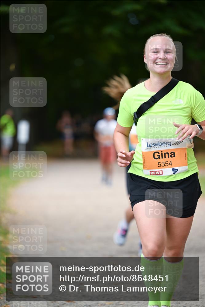 31.08.2025 - 21. Blankeneser Heldenlauf Dr. Thomas Lammeyer http://msf.ph/oto/8648451 31.08.2025 11:24:23 Laufen 5354 meine-sportfotos.de