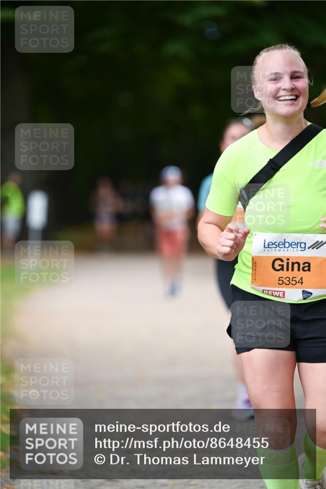 31.08.2025 - 21. Blankeneser Heldenlauf Dr. Thomas Lammeyer http://msf.ph/oto/8648455 31.08.2025 11:24:23 Laufen 5354 meine-sportfotos.de