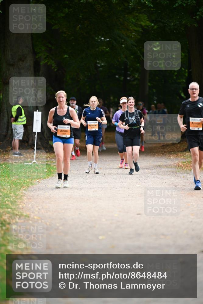 31.08.2025 - 21. Blankeneser Heldenlauf Dr. Thomas Lammeyer http://msf.ph/oto/8648484 31.08.2025 11:24:33 Laufen 5324, 5244 meine-sportfotos.de