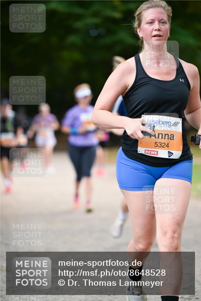 31.08.2025 - 21. Blankeneser Heldenlauf Dr. Thomas Lammeyer http://msf.ph/oto/8648528 31.08.2025 11:24:43 Laufen 5324 meine-sportfotos.de