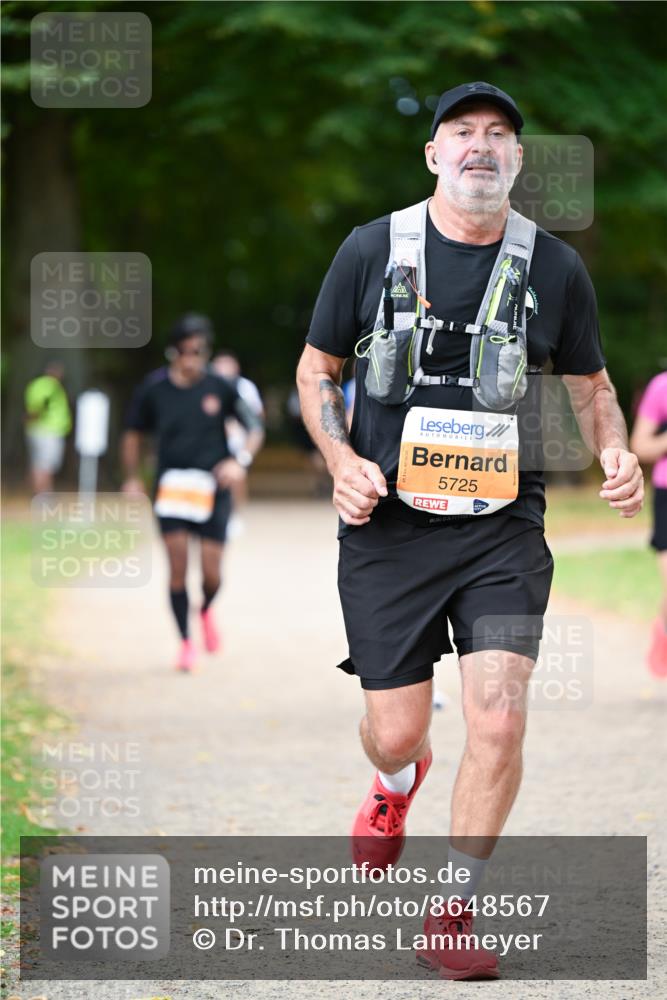 31.08.2025 - 21. Blankeneser Heldenlauf Dr. Thomas Lammeyer http://msf.ph/oto/8648567 31.08.2025 11:24:48 Laufen 5725 meine-sportfotos.de
