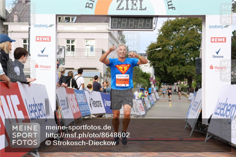 31.08.2025 - 21. Blankeneser Heldenlauf Strokosch-Dieckow http://msf.ph/oto/8648602 31.08.2025 09:47:22 Ziel 1107, 1153 meine-sportfotos.de