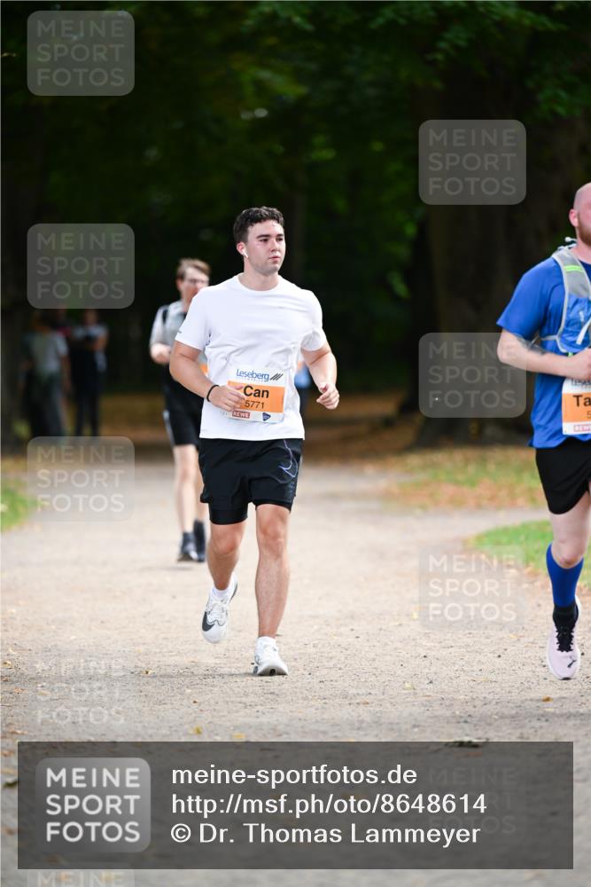 31.08.2025 - 21. Blankeneser Heldenlauf Dr. Thomas Lammeyer http://msf.ph/oto/8648614 31.08.2025 11:24:58 Laufen 5771 meine-sportfotos.de