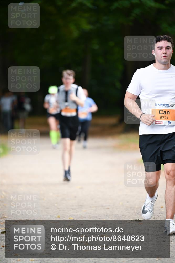 31.08.2025 - 21. Blankeneser Heldenlauf Dr. Thomas Lammeyer http://msf.ph/oto/8648623 31.08.2025 11:25:00 Laufen 5771 meine-sportfotos.de