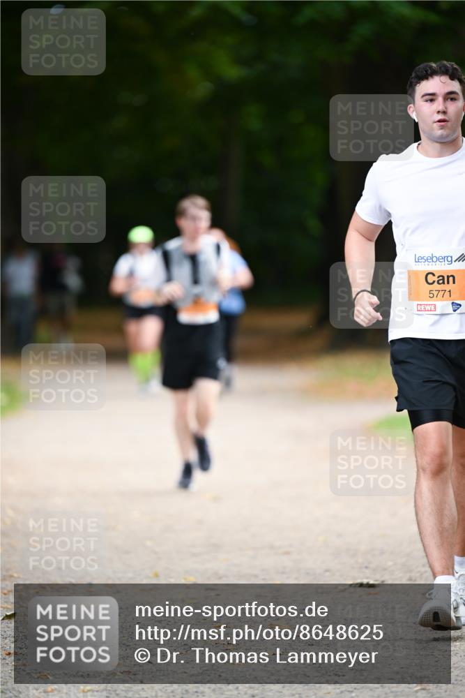 31.08.2025 - 21. Blankeneser Heldenlauf Dr. Thomas Lammeyer http://msf.ph/oto/8648625 31.08.2025 11:25:00 Laufen 5771 meine-sportfotos.de