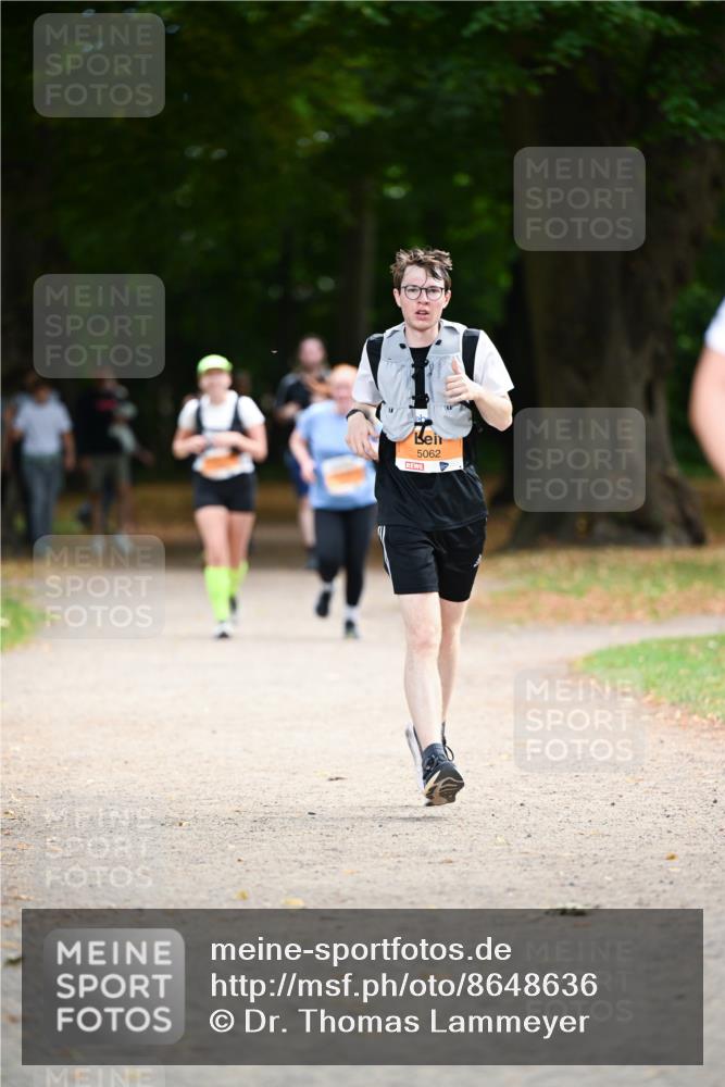 31.08.2025 - 21. Blankeneser Heldenlauf Dr. Thomas Lammeyer http://msf.ph/oto/8648636 31.08.2025 11:25:02 Laufen 5062 meine-sportfotos.de