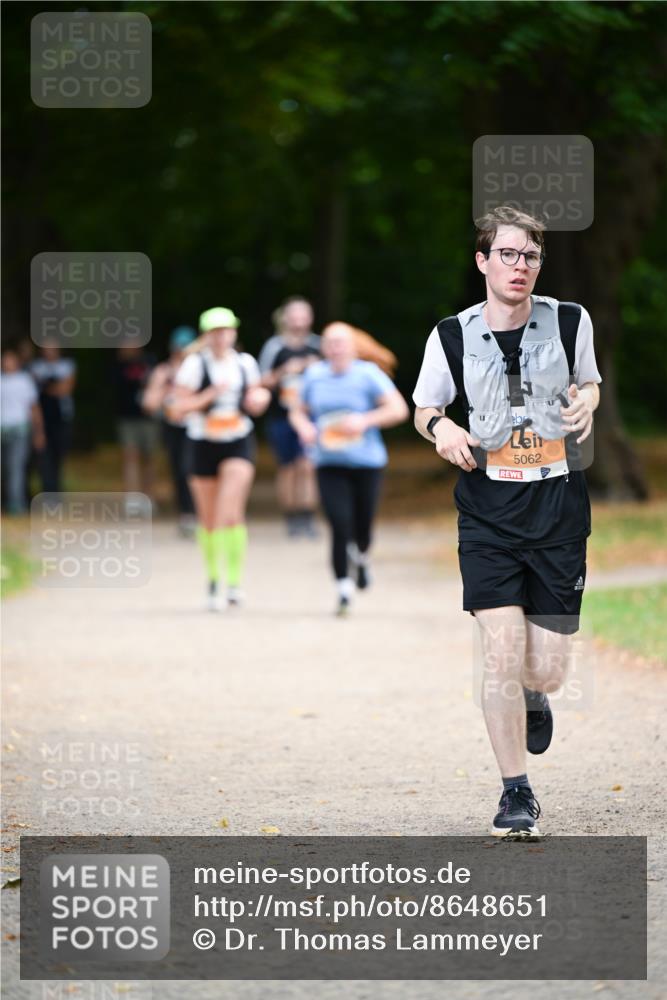31.08.2025 - 21. Blankeneser Heldenlauf Dr. Thomas Lammeyer http://msf.ph/oto/8648651 31.08.2025 11:25:03 Laufen 5062 meine-sportfotos.de