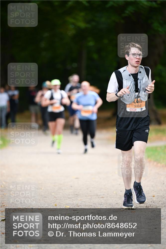 31.08.2025 - 21. Blankeneser Heldenlauf Dr. Thomas Lammeyer http://msf.ph/oto/8648652 31.08.2025 11:25:04 Laufen 5062 meine-sportfotos.de
