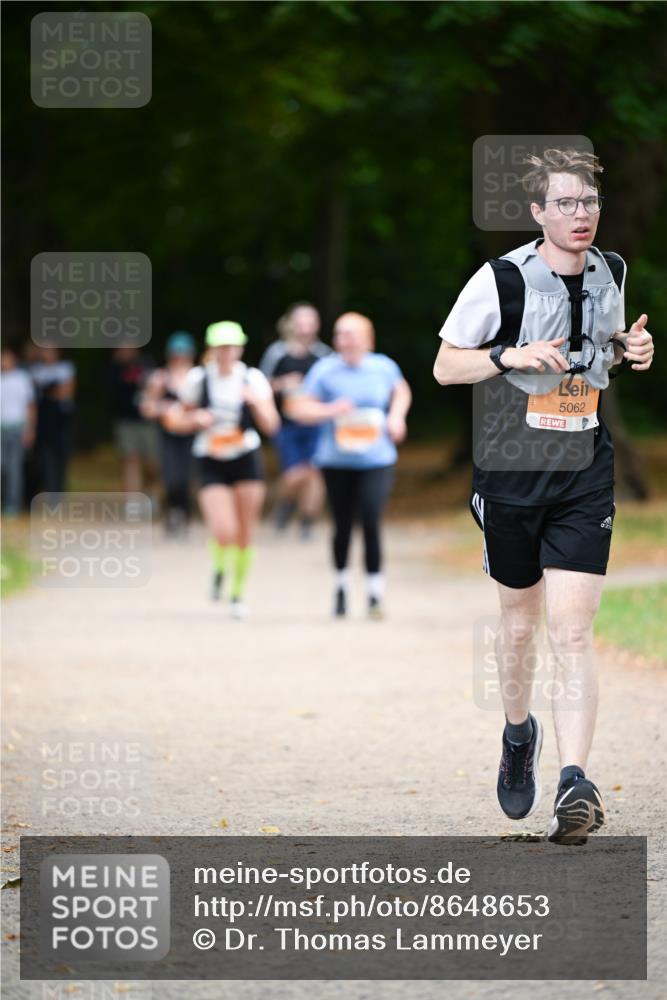 31.08.2025 - 21. Blankeneser Heldenlauf Dr. Thomas Lammeyer http://msf.ph/oto/8648653 31.08.2025 11:25:04 Laufen 5062 meine-sportfotos.de