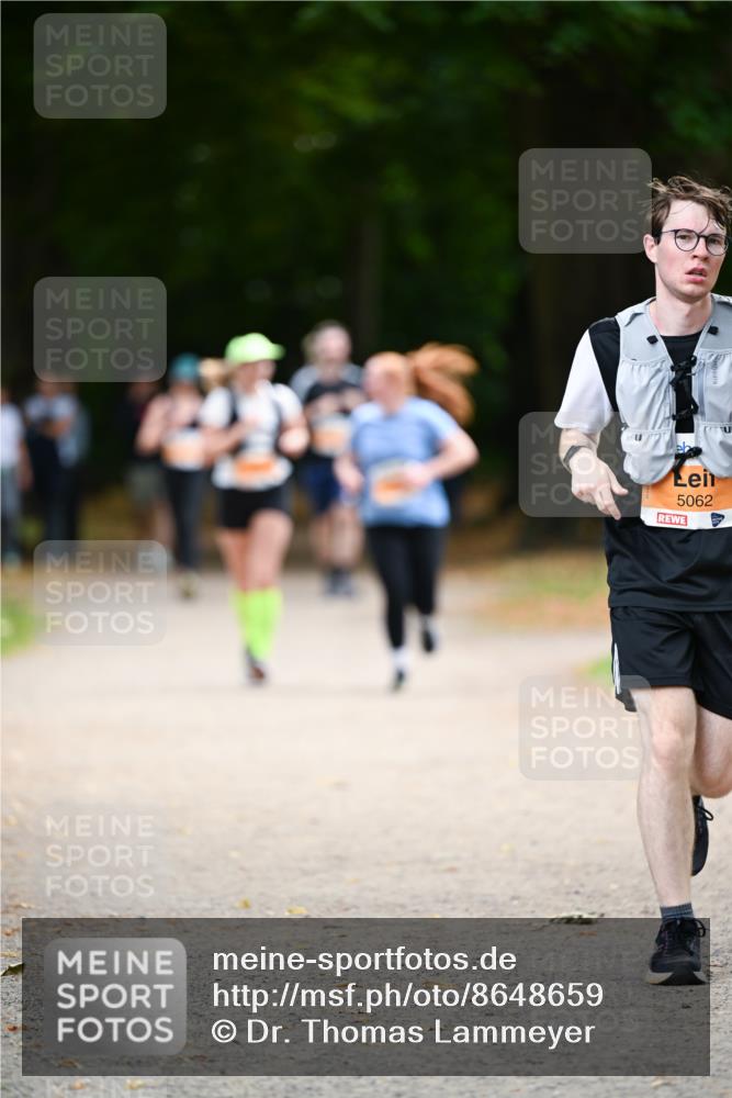 31.08.2025 - 21. Blankeneser Heldenlauf Dr. Thomas Lammeyer http://msf.ph/oto/8648659 31.08.2025 11:25:04 Laufen 5062 meine-sportfotos.de