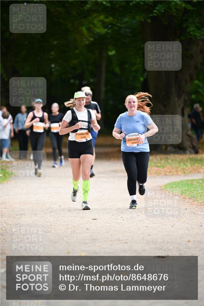 31.08.2025 - 21. Blankeneser Heldenlauf Dr. Thomas Lammeyer http://msf.ph/oto/8648676 31.08.2025 11:25:07 Laufen 5546, 5545 meine-sportfotos.de