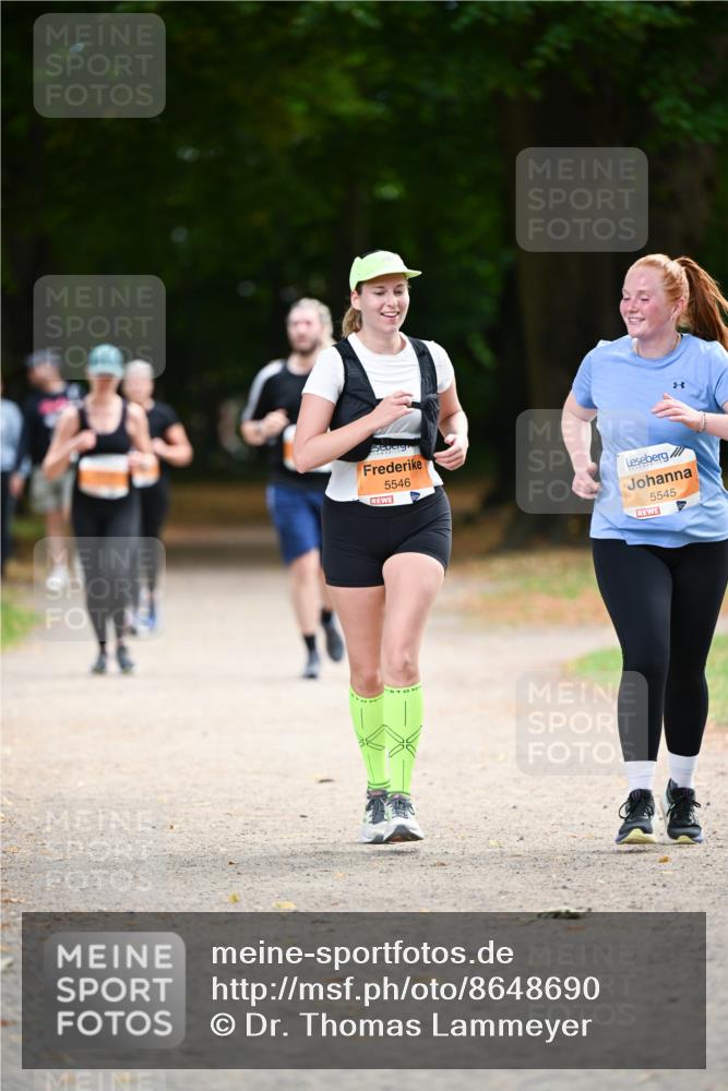 31.08.2025 - 21. Blankeneser Heldenlauf Dr. Thomas Lammeyer http://msf.ph/oto/8648690 31.08.2025 11:25:10 Laufen 5546, 5545 meine-sportfotos.de