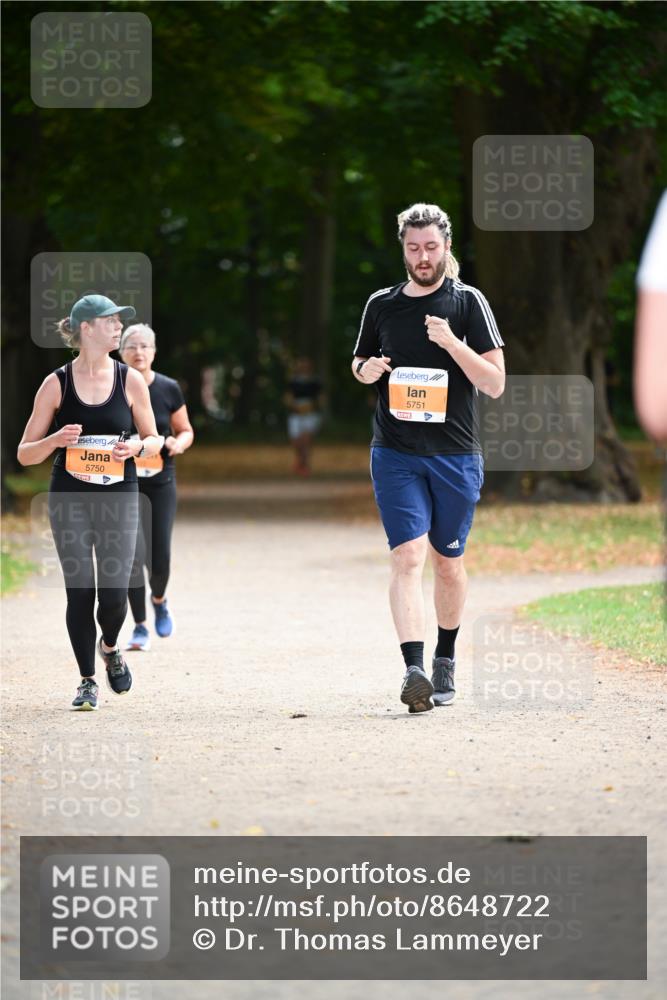 31.08.2025 - 21. Blankeneser Heldenlauf Dr. Thomas Lammeyer http://msf.ph/oto/8648722 31.08.2025 11:25:13 Laufen 5750, 5751 meine-sportfotos.de