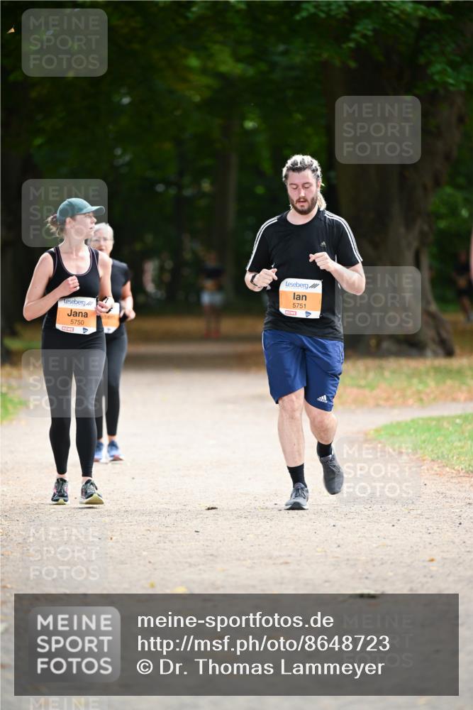 31.08.2025 - 21. Blankeneser Heldenlauf Dr. Thomas Lammeyer http://msf.ph/oto/8648723 31.08.2025 11:25:13 Laufen 5750, 5751 meine-sportfotos.de