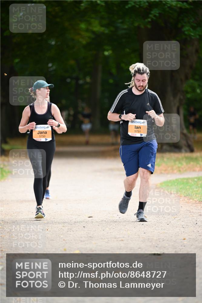 31.08.2025 - 21. Blankeneser Heldenlauf Dr. Thomas Lammeyer http://msf.ph/oto/8648727 31.08.2025 11:25:14 Laufen 5750, 5751 meine-sportfotos.de