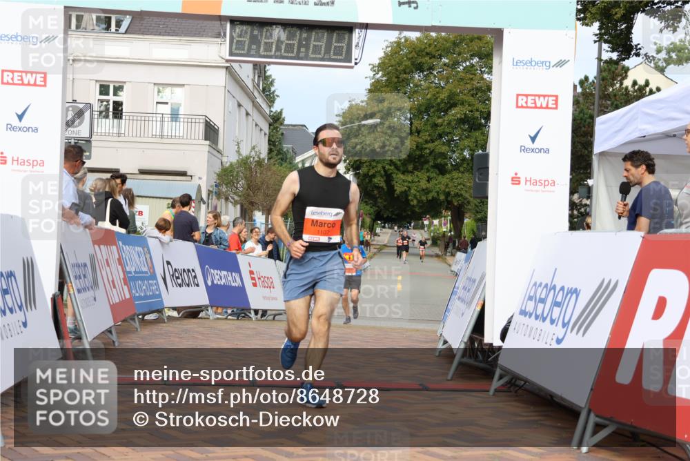 31.08.2025 - 21. Blankeneser Heldenlauf Strokosch-Dieckow http://msf.ph/oto/8648728 31.08.2025 09:47:17 Ziel 1116, 1107 meine-sportfotos.de