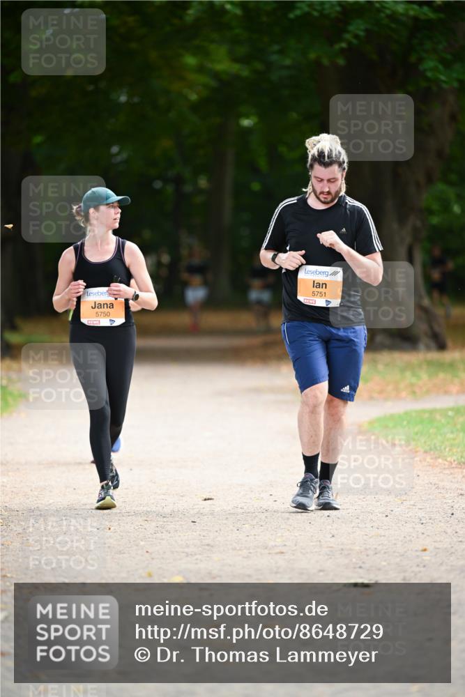 31.08.2025 - 21. Blankeneser Heldenlauf Dr. Thomas Lammeyer http://msf.ph/oto/8648729 31.08.2025 11:25:14 Laufen 5750, 5751 meine-sportfotos.de