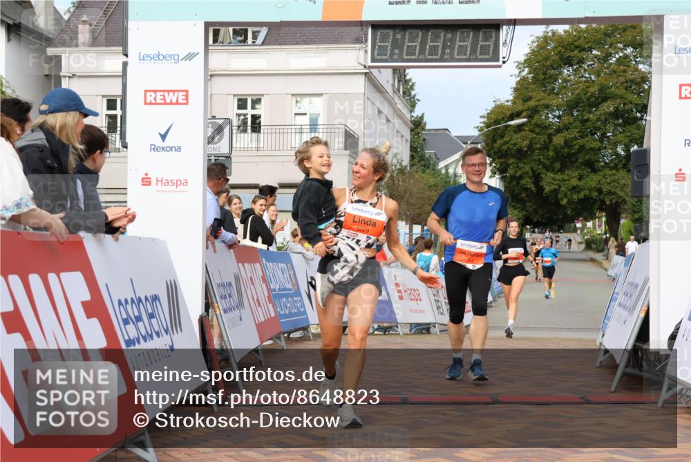 31.08.2025 - 21. Blankeneser Heldenlauf Strokosch-Dieckow http://msf.ph/oto/8648823 31.08.2025 09:46:58 Ziel 1114, 1029, 1002 meine-sportfotos.de