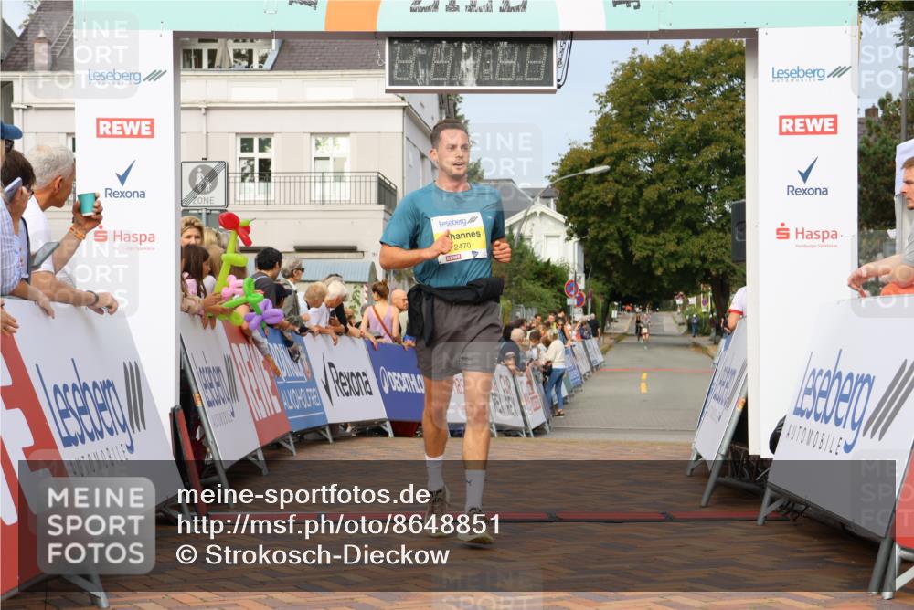 31.08.2025 - 21. Blankeneser Heldenlauf Strokosch-Dieckow http://msf.ph/oto/8648851 31.08.2025 10:16:36 Ziel 2745, 2470 meine-sportfotos.de