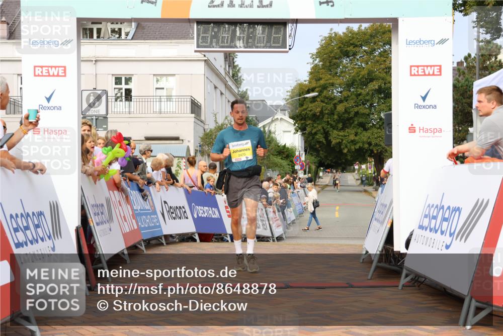 31.08.2025 - 21. Blankeneser Heldenlauf Strokosch-Dieckow http://msf.ph/oto/8648878 31.08.2025 10:16:35 Ziel 2745, 2470 meine-sportfotos.de