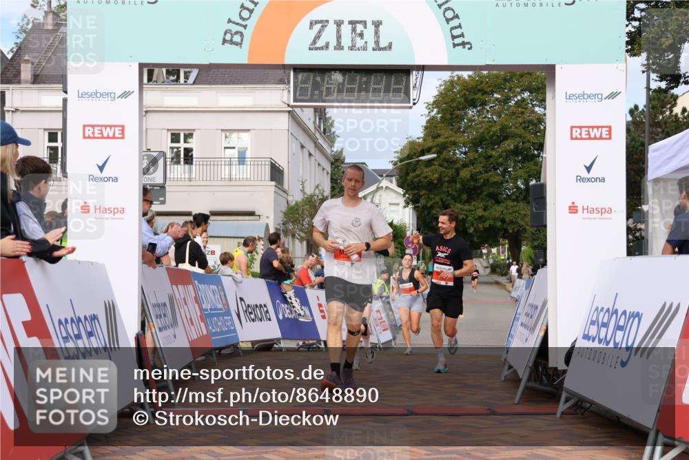 31.08.2025 - 21. Blankeneser Heldenlauf Strokosch-Dieckow http://msf.ph/oto/8648890 31.08.2025 09:46:44 Ziel 1147, 1073, 1072, 1173 meine-sportfotos.de